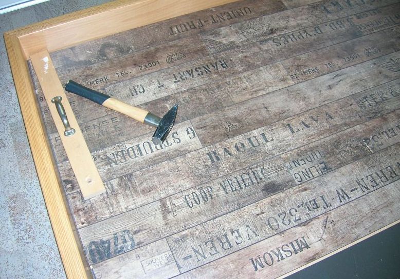 gyümölcsös és boros ládák